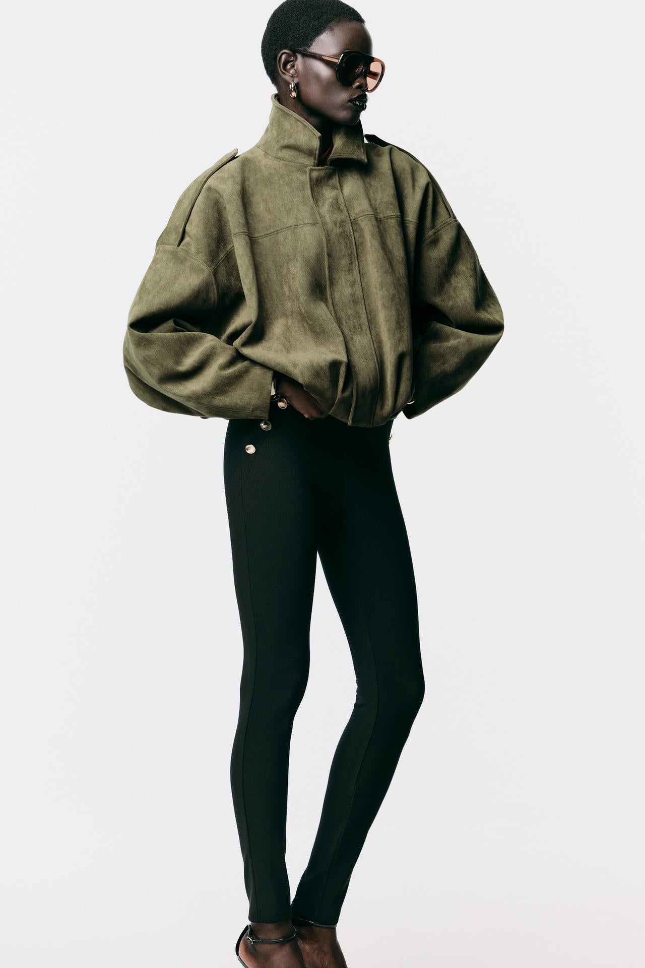 Mid khaki