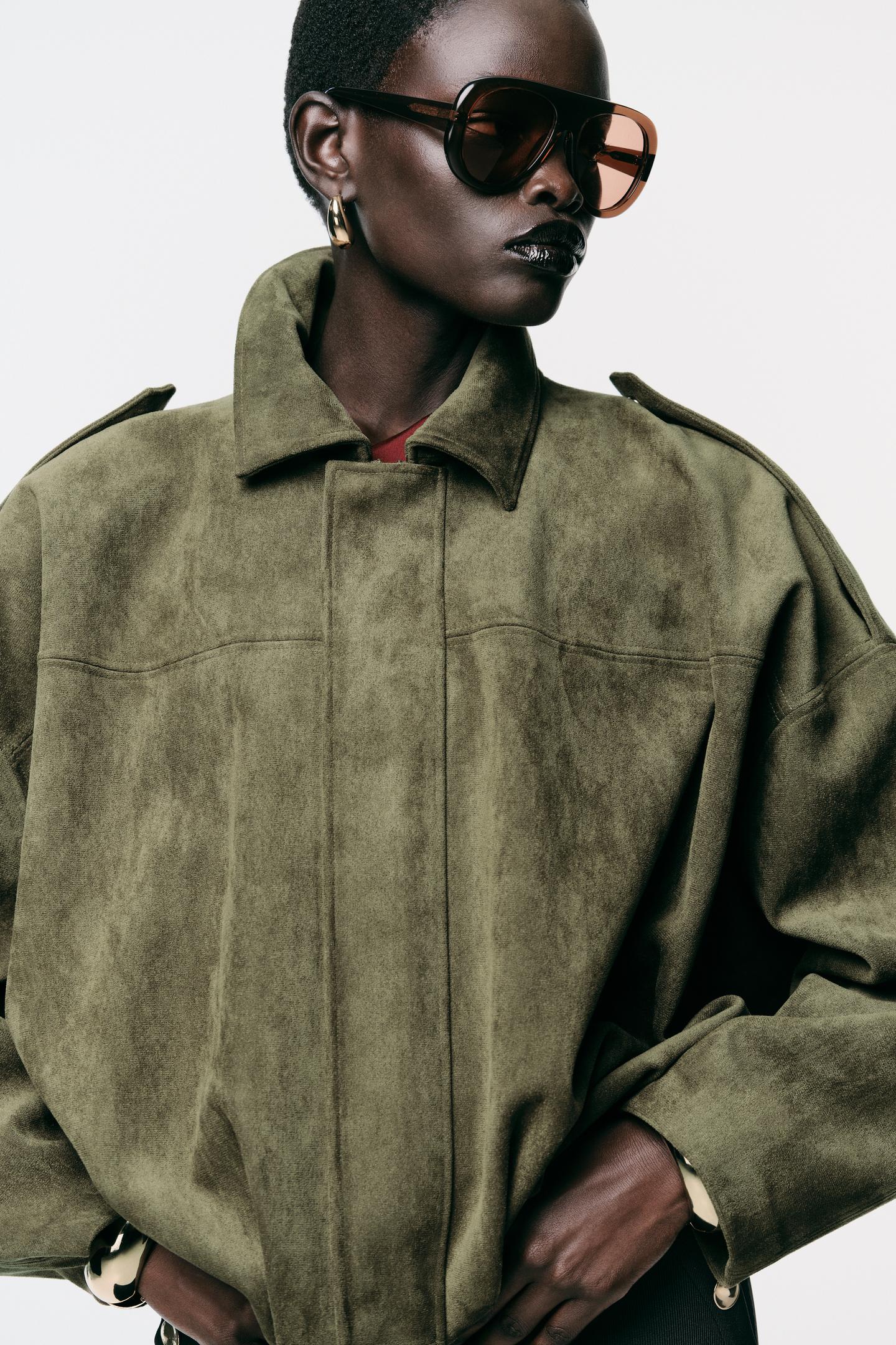 Mid khaki